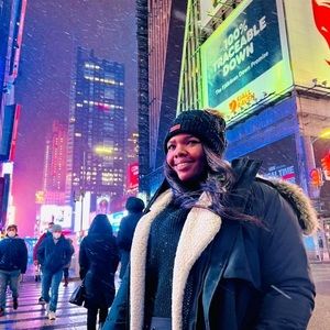 Meet your Posher, Jennifer